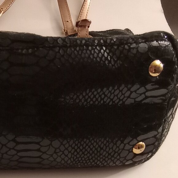 Michael Kors Black Patent Embossed Python Jet Set Tote - Picture 7 of 16